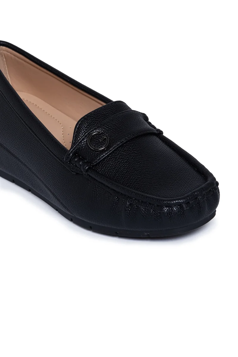 Geoomnii BLACK Geoomnii Closed Flat Shoes for Women – Comfortable Slip-On Ballet Flats for Office, Daily Wear & Casual Use for Women | Best Price UAE